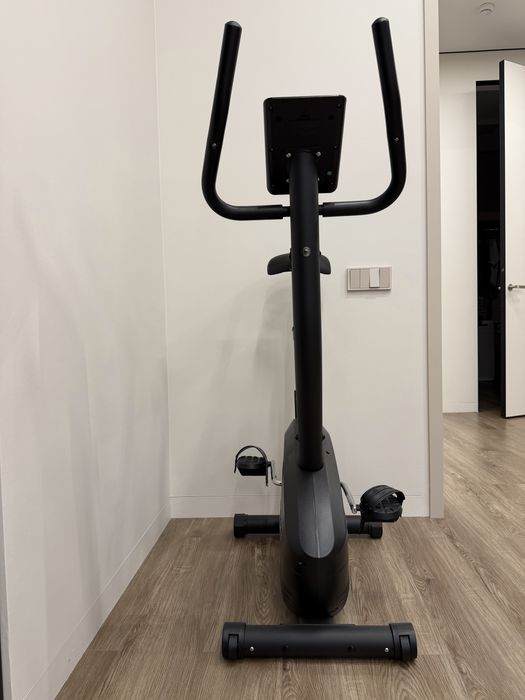 Продам велотренажер Genau