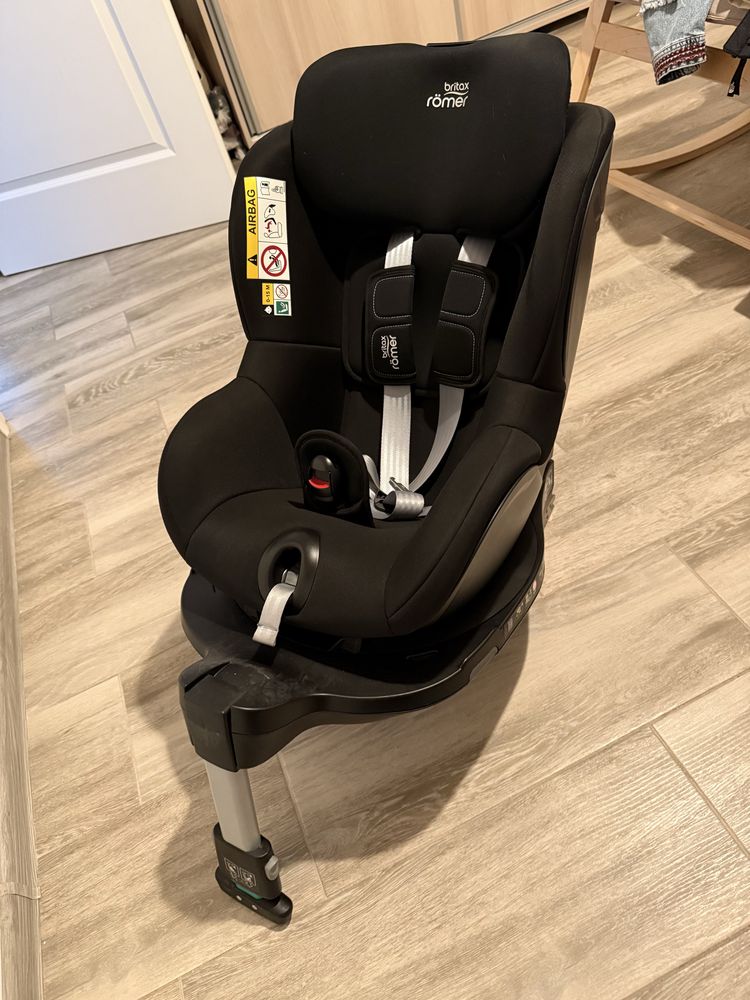 Scaun auto 360 ISOFIX I-size BRITAX ROMER BLACK 61-105 cm