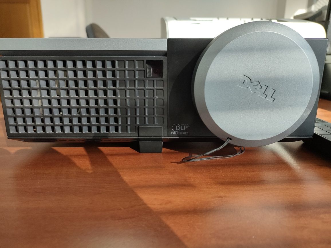 Проектор Dell 4210 X