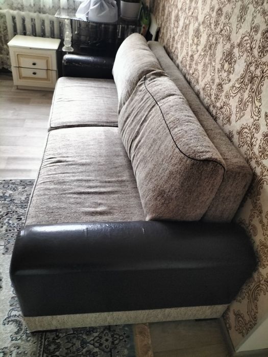 Продам раздвижной диван