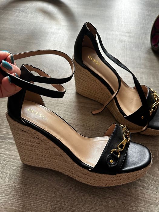 Дамски обувки на платформа, Guess, ном. 40