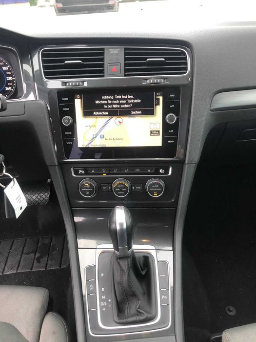 VW Golf 7 2.0 TDI DSG 150CP 2019 – ACC / Camera / Alcantara / LED