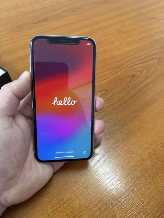 IPHONE 11 PRO перфектен