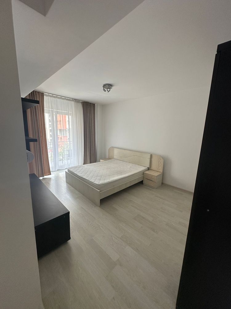Proprietar inchiriez apartament Maurer Coresi