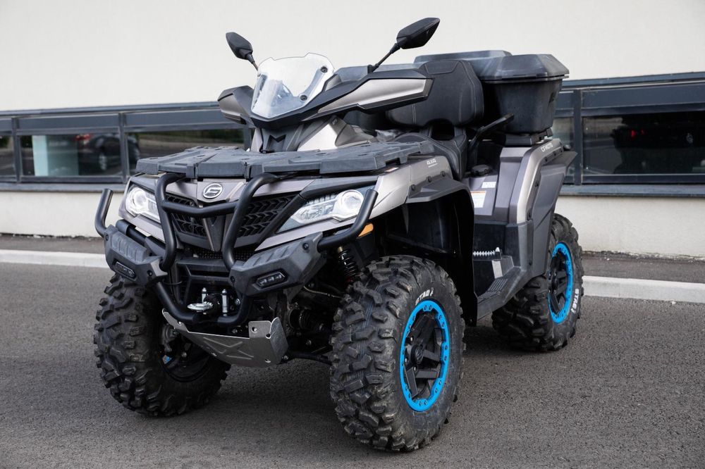 CF MOTO 1000 Cmm , 2200km