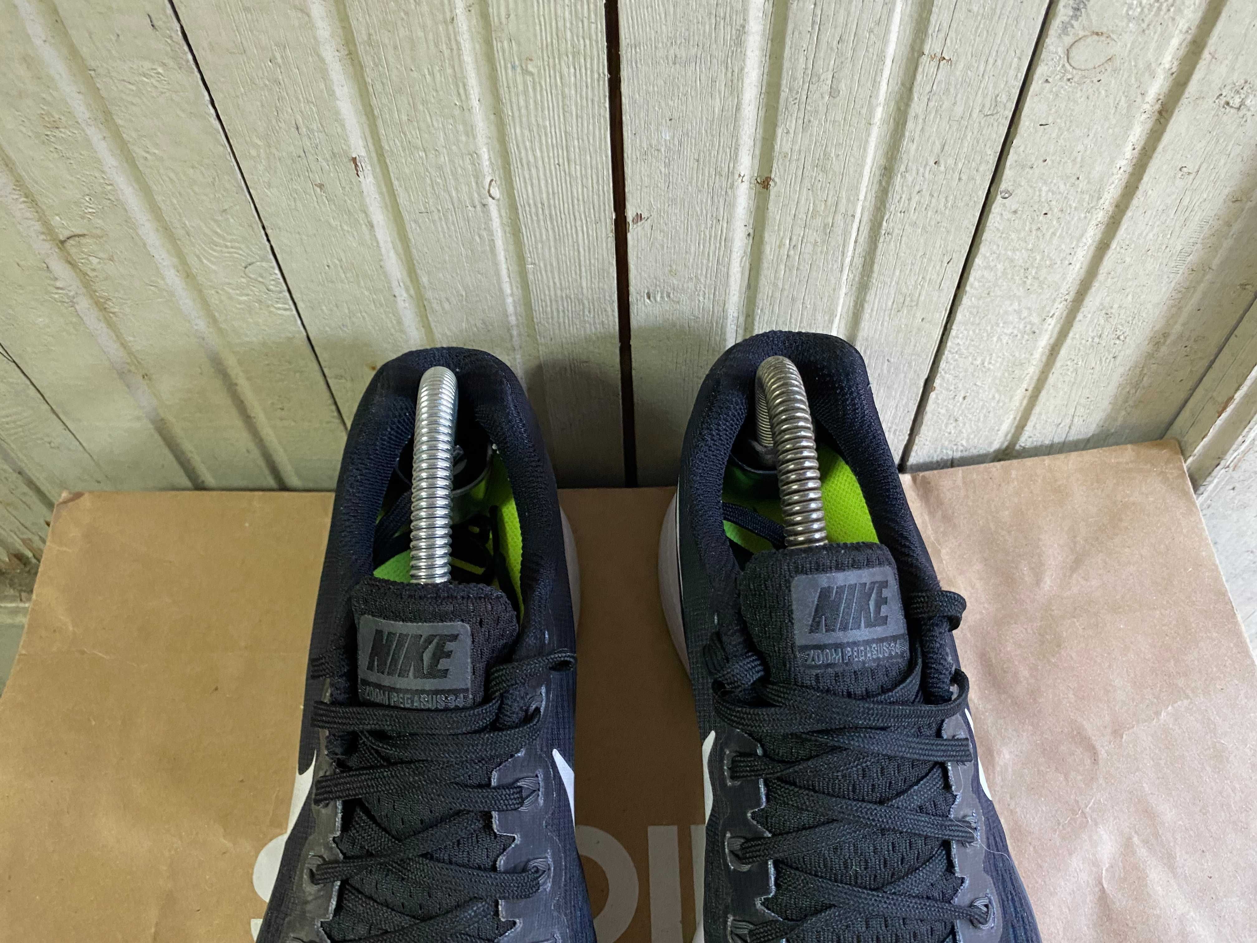 ''Nike Air Zoom Pegasus 34''оригинални маратонки 40 номер