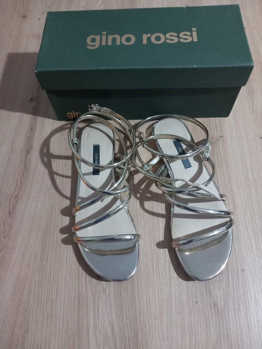 Дамски сандали Gino Rossi - естествена кожа