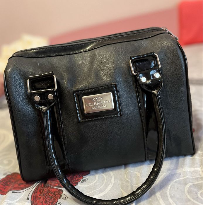 Чанта на Валентино