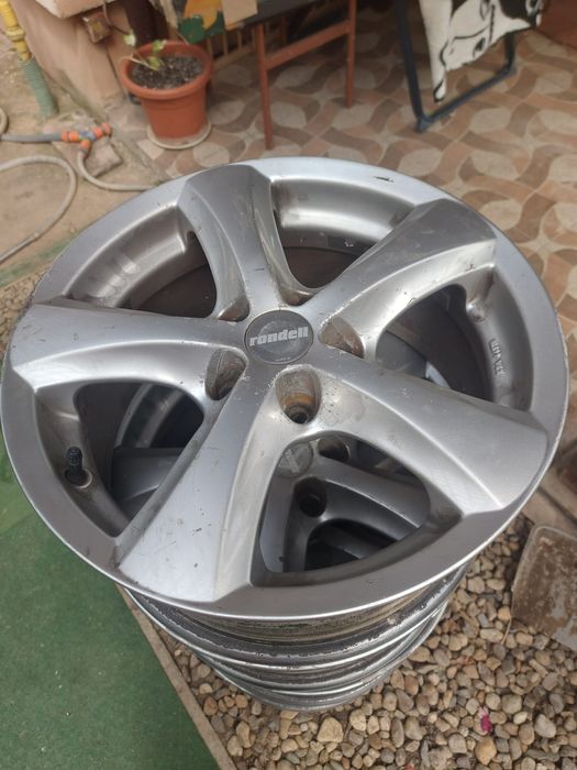 De vanzare 4 Jante gri Volkswagen