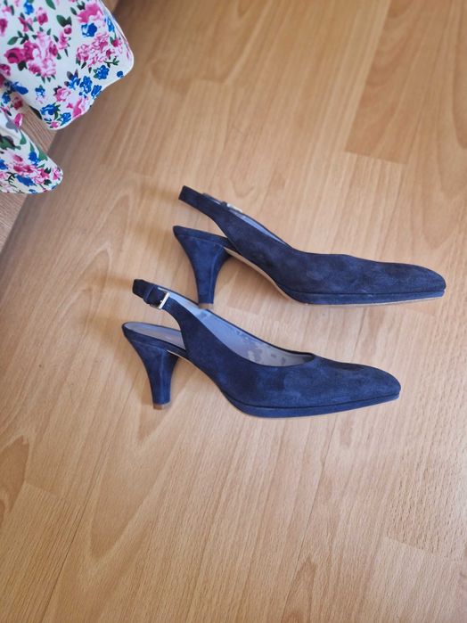 sarafan toamna drept , cu funda neagra