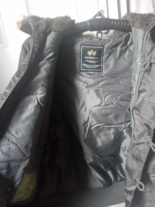 Alpha Industries bomber