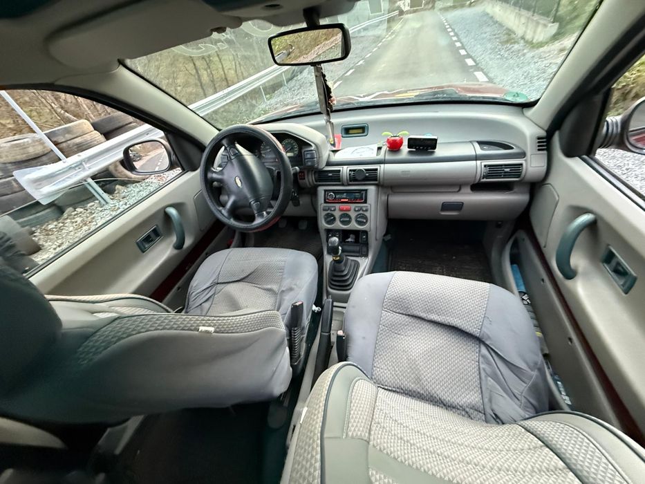 Vând Land ROVER 1.8
