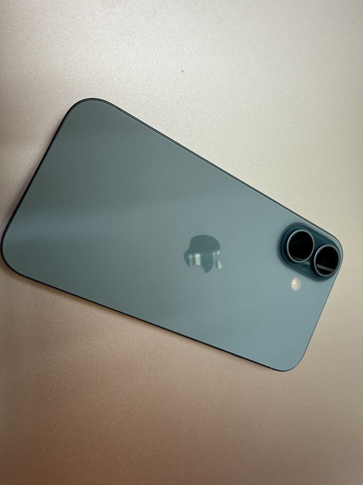 iPhone 16 заключен с iCloud !