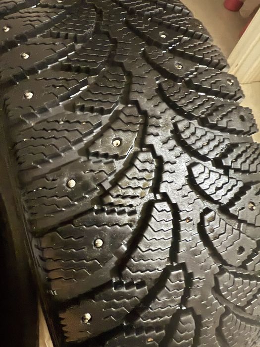 Зимние шипованные шины