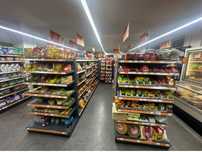 Rafturi metalice si mobilier comercial