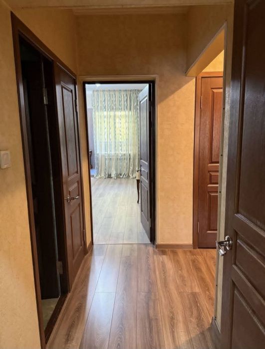 Продаётся 2х комнатная Французский планировку.