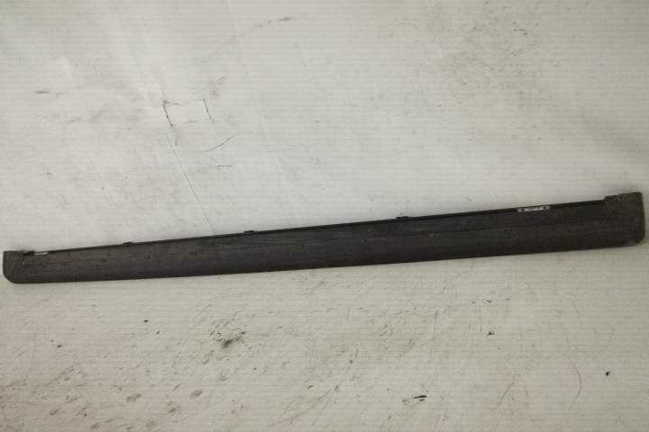 Праг Тип Стъпало Ляво Дясно Оригинален В Добро Състояние Ланд Роувър /