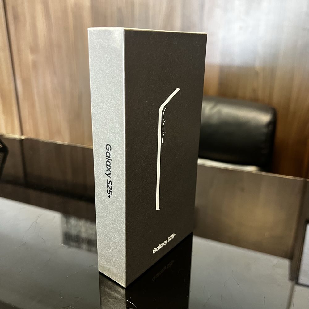 Нов!2г гаранция! Samsung Galaxy S25+ Plus 256GB + 12GB RAM
