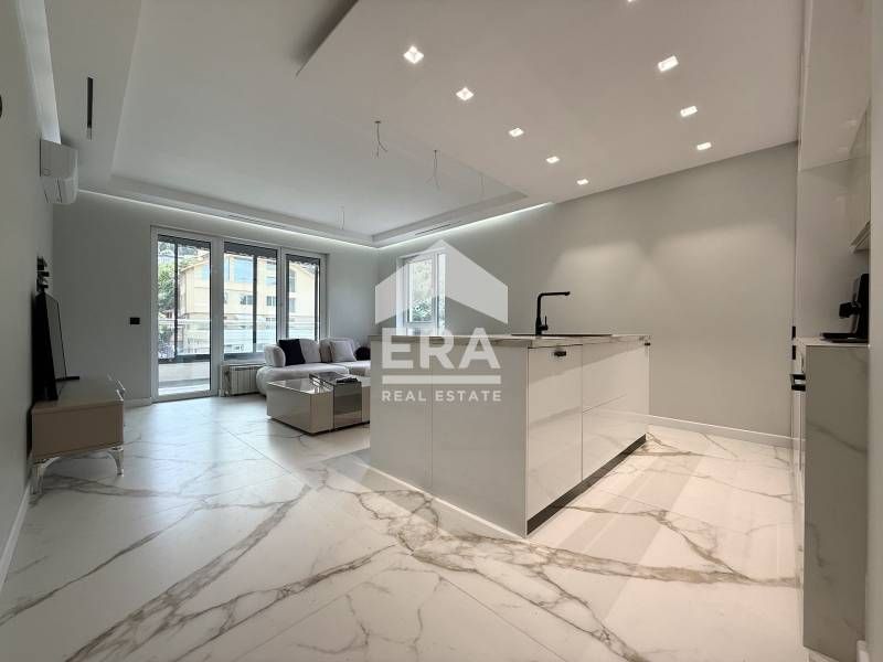 Продава се Тристаен апартамент в София, Бояна - 120 кв.м за 3325 €/кв.м - Снимка #1