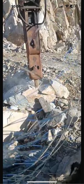 Pikoane / ciocane hidraulice pentru excavator