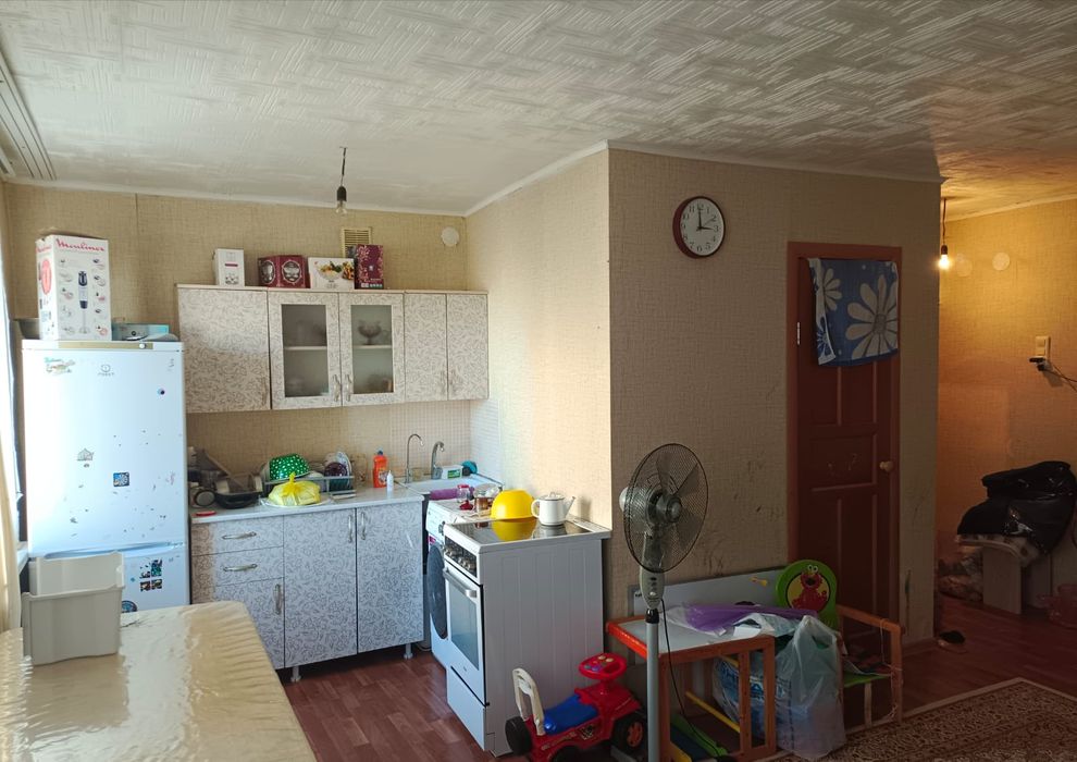 Продается 2 комнатная квартира