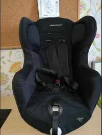 Столче за кола Bebe Confort (9-18кг) ISEOS IsoFix Total Black