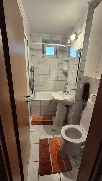 Închiriez apartament cu 2 camere în Hipodrom, pe Aleea Turnu Roșu