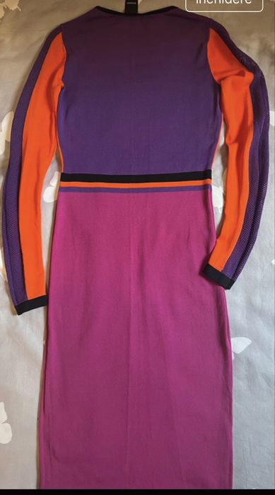 #Pinko#rochie#midi#cu design geometric modern