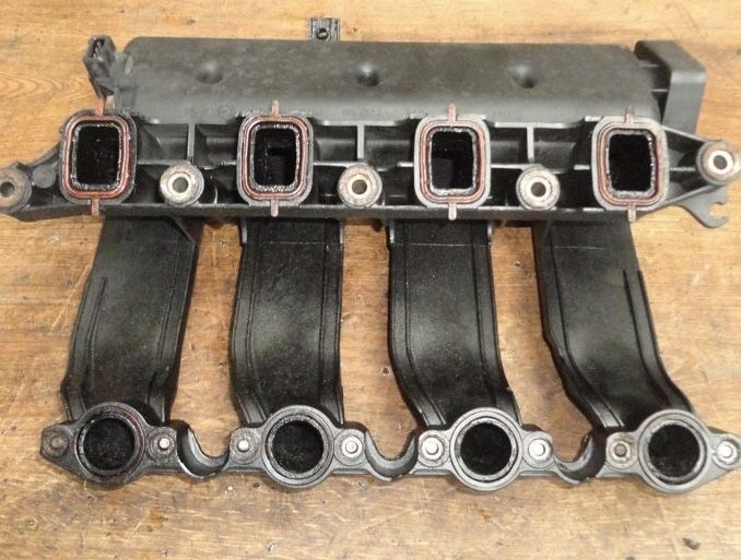 Galerie admisie aer Land Rover Freelander 1 2.0 diesel td4 dezmembrez
