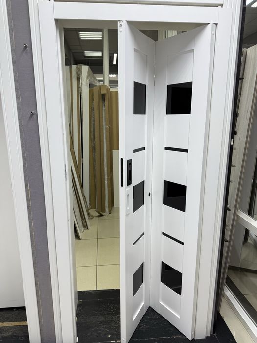 Раздвижная дверь. Дверь книжка