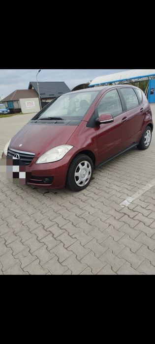 Vând Mercedes Benz clasa A 150,1.4 benzina ( consum mic),anul 2010