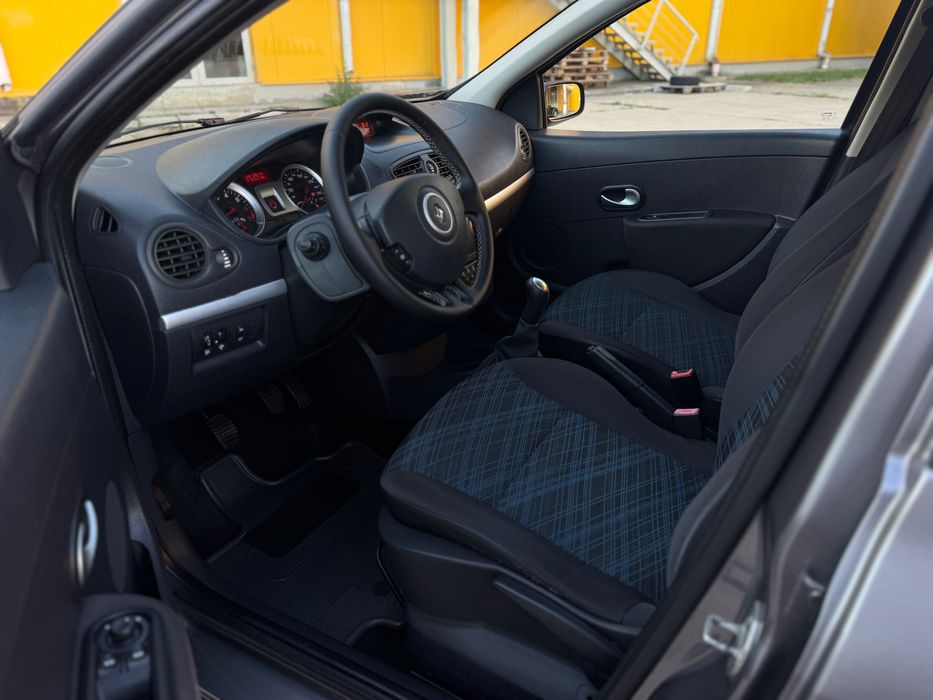 Renault Clio III 2009 1.2 Benzina 75 C.P Import Climatronic