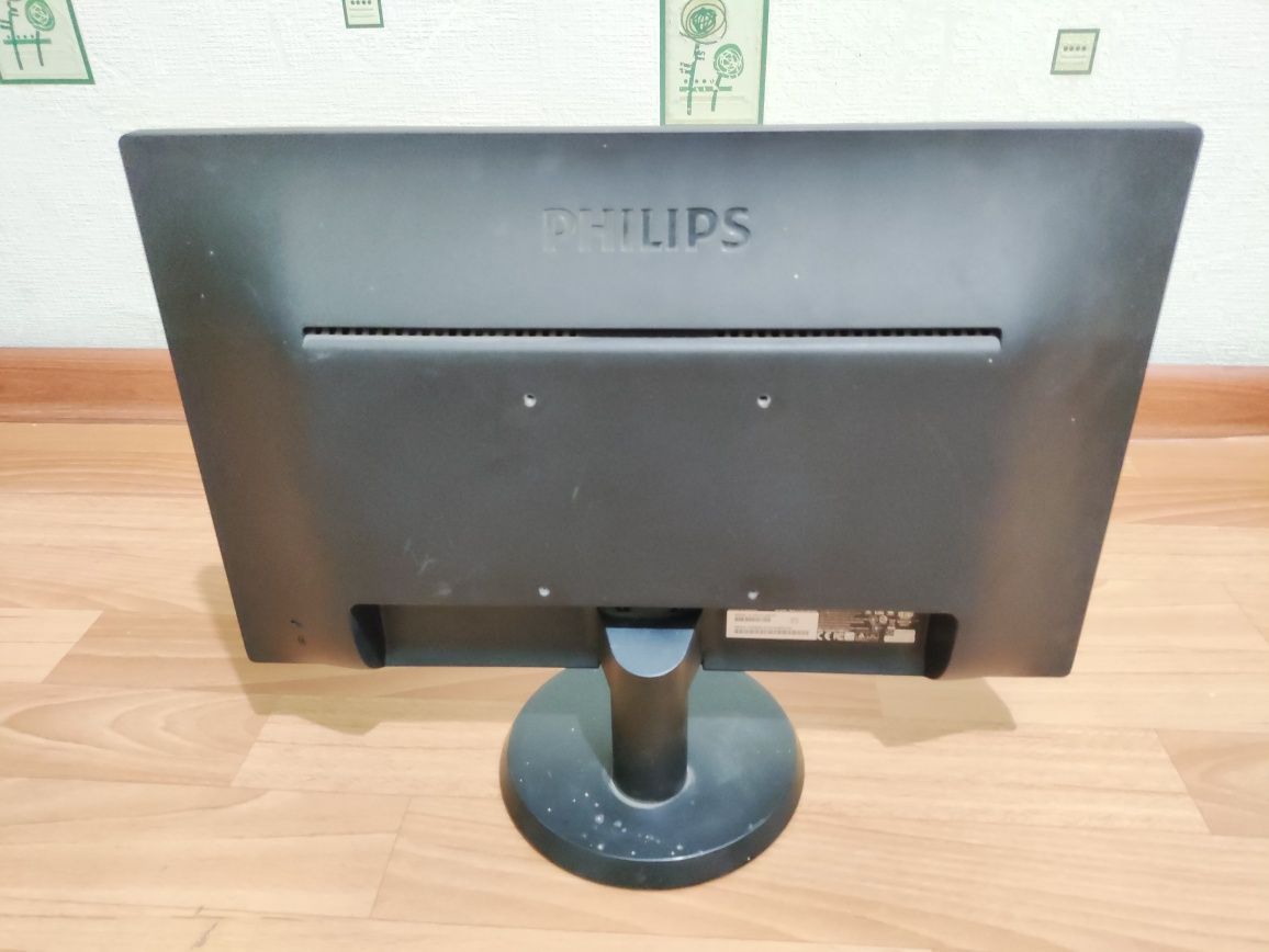 Монитор от Philips