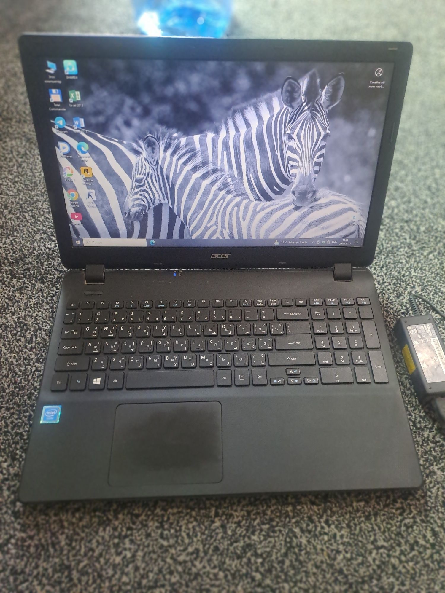 Noutbuk Acer ideal xolatda