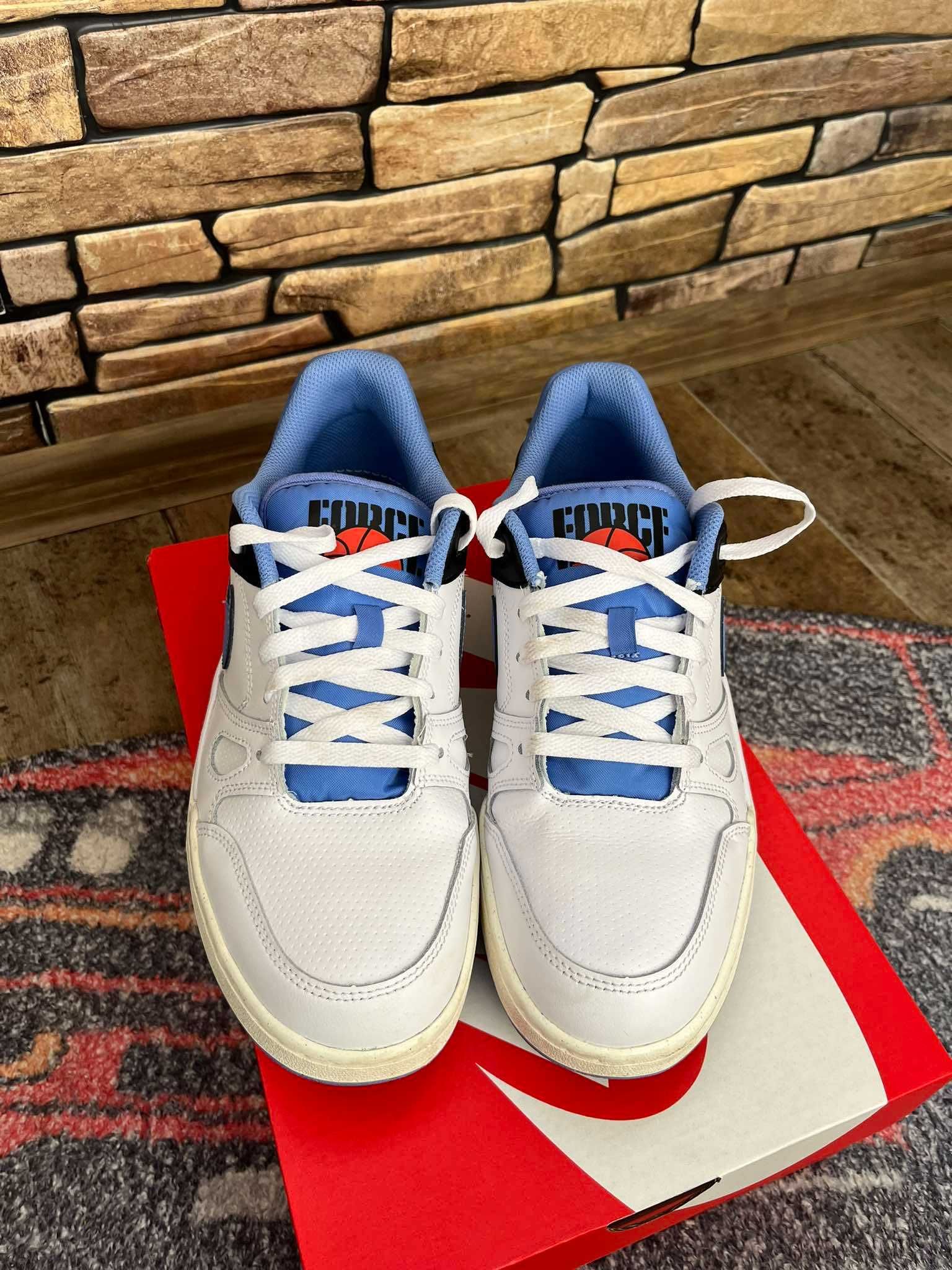 Nike Full Force Low