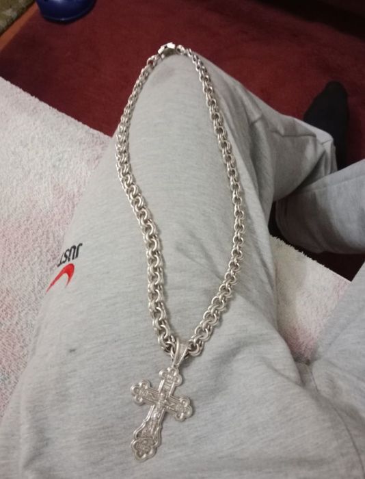 Продам цепь с крестом