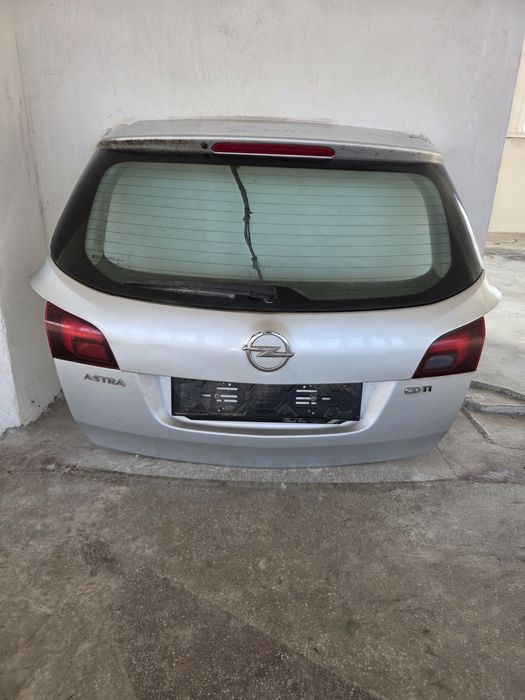 Haion Portbagaj Opel Astra J combi