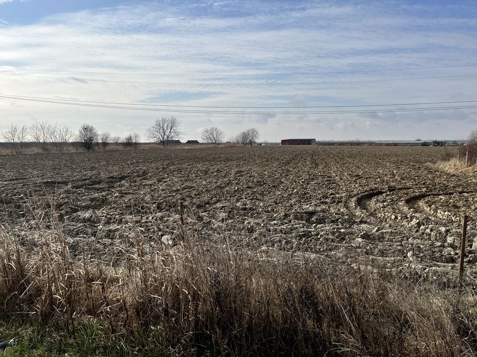 Vand sau schimb cu auto teren la autostrada A1 Pitesti-Bucuresti km32