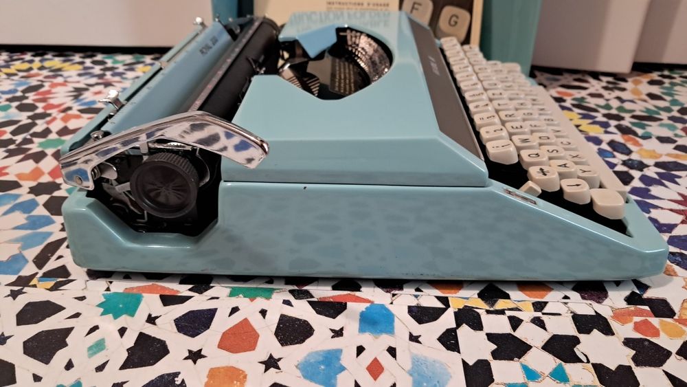 Mașină de scris ROYAL