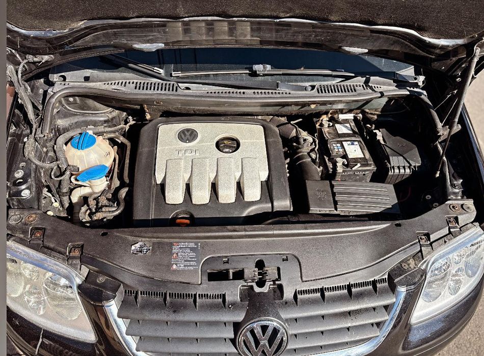 Piese Touran motor 2.0diesel 6 trepte