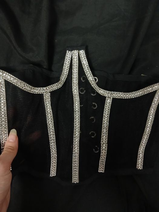 Вечерний корсет с блёстками