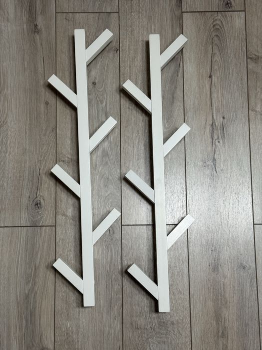 Cuier alb IKEA tjusig