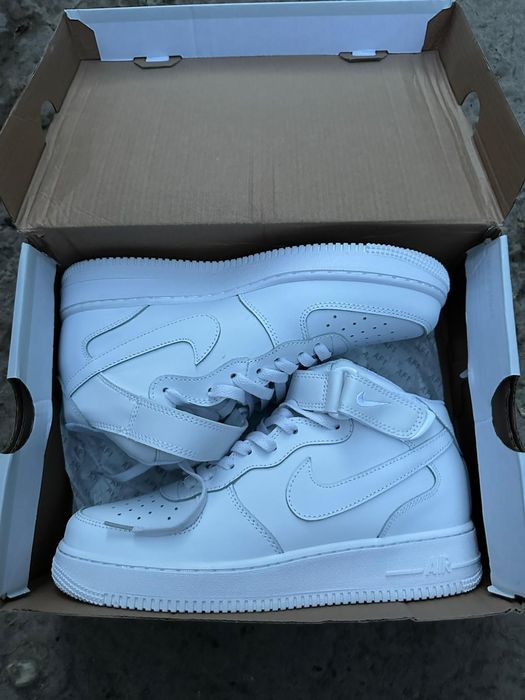 Nike Air Force 1