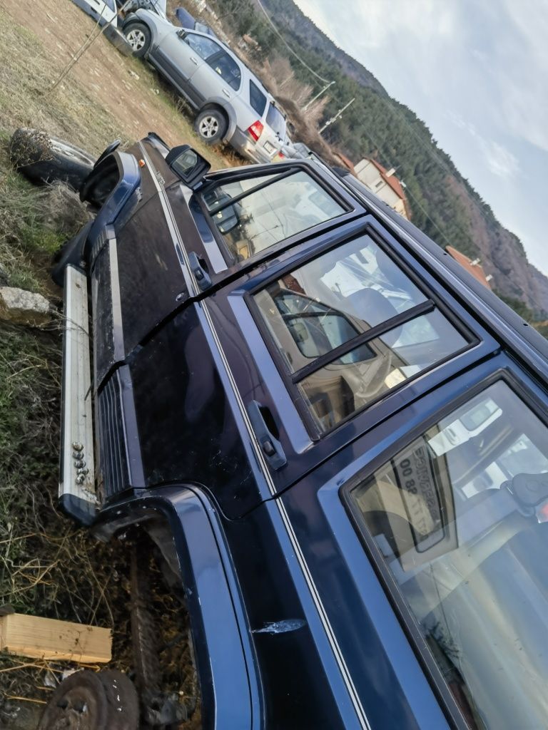 На части Cherokee xj