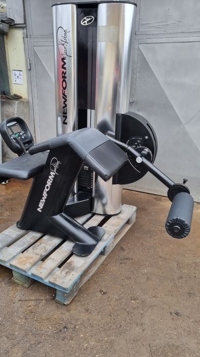 Biceps femural / Leg Curl Newform Oxide !!!