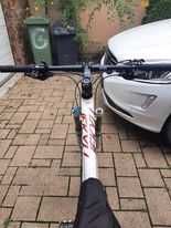 Bicicleta downhill/enduro Canondale jekyll 2013