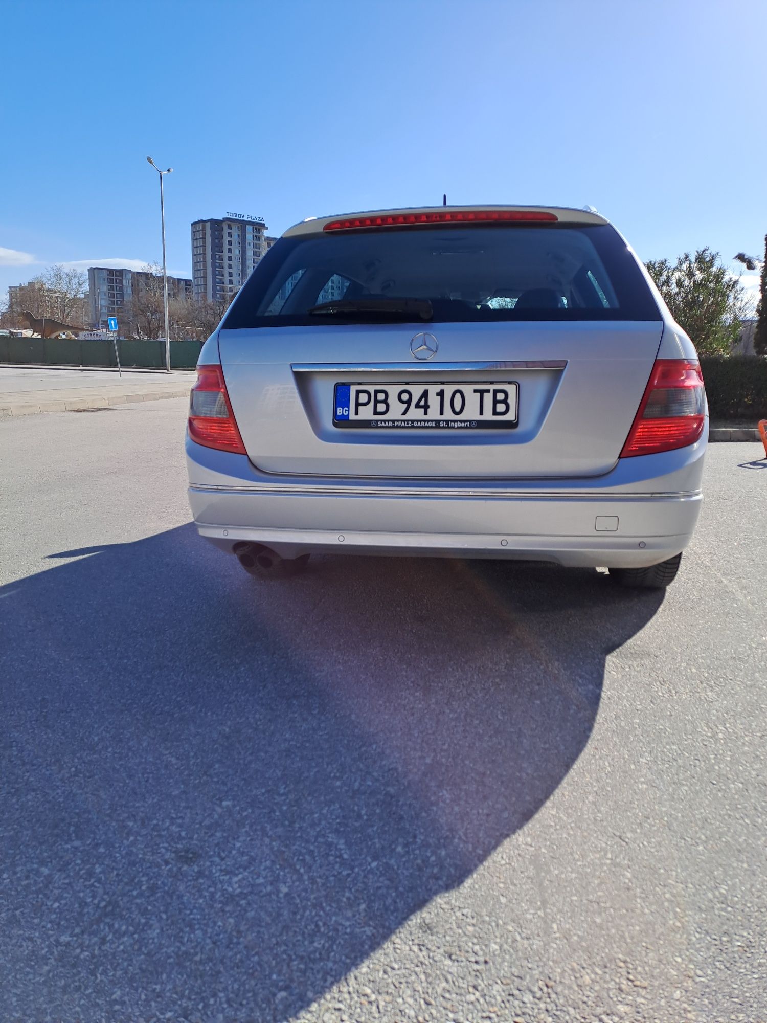 Продава Мерцедес w 204/2010г/ Газ-бензин