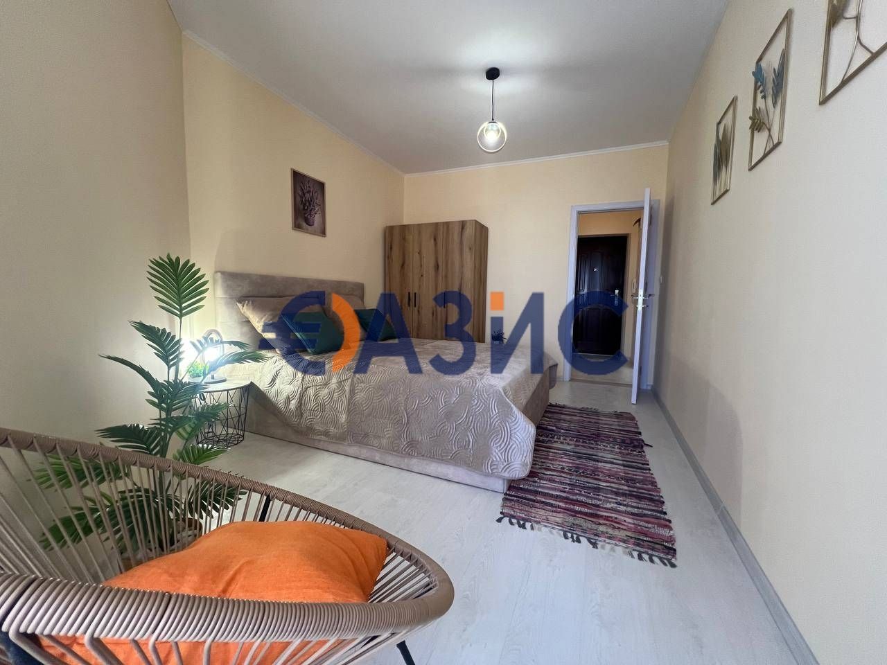 Продава се Двустаен апартамент в к.к. Слънчев бряг - 72 кв.м за 1042 €/кв.м - Снимка #8