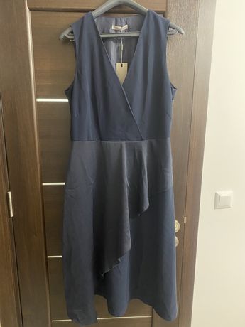 Нова рокля Jake’s 42 р-р