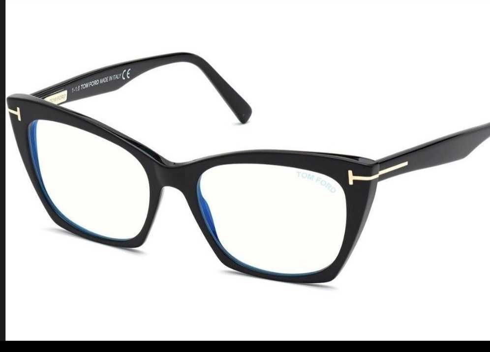 Tom Ford FT5709-B 001